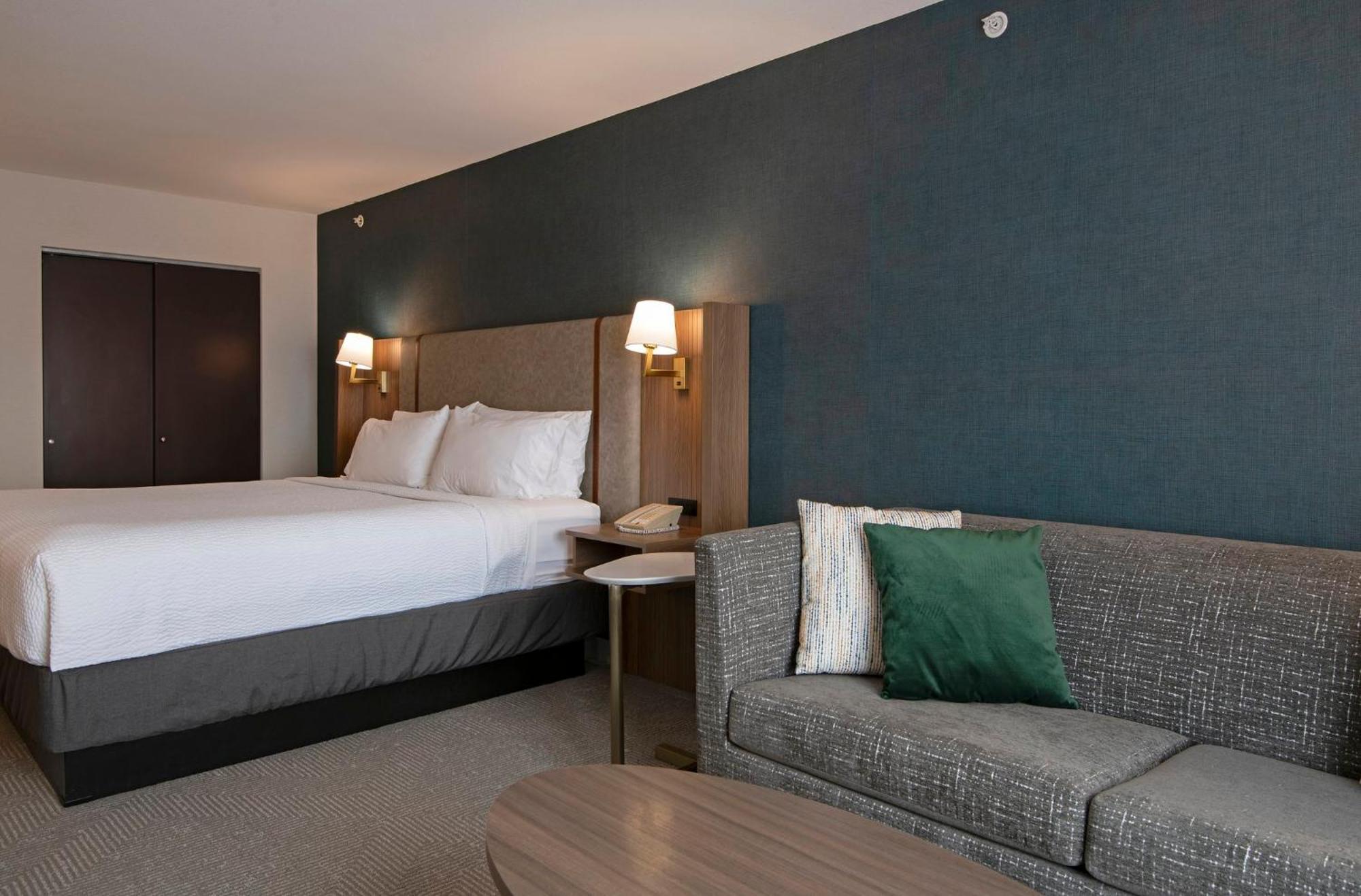 Holiday Inn Hotel And Suites-Kamloops By Ihg Exteriér fotografie