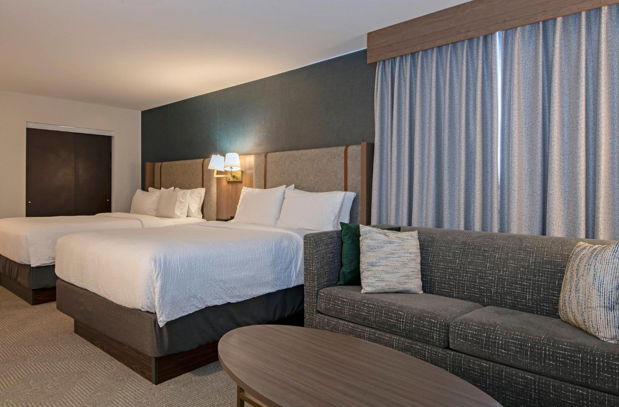 Holiday Inn Hotel And Suites-Kamloops By Ihg Exteriér fotografie