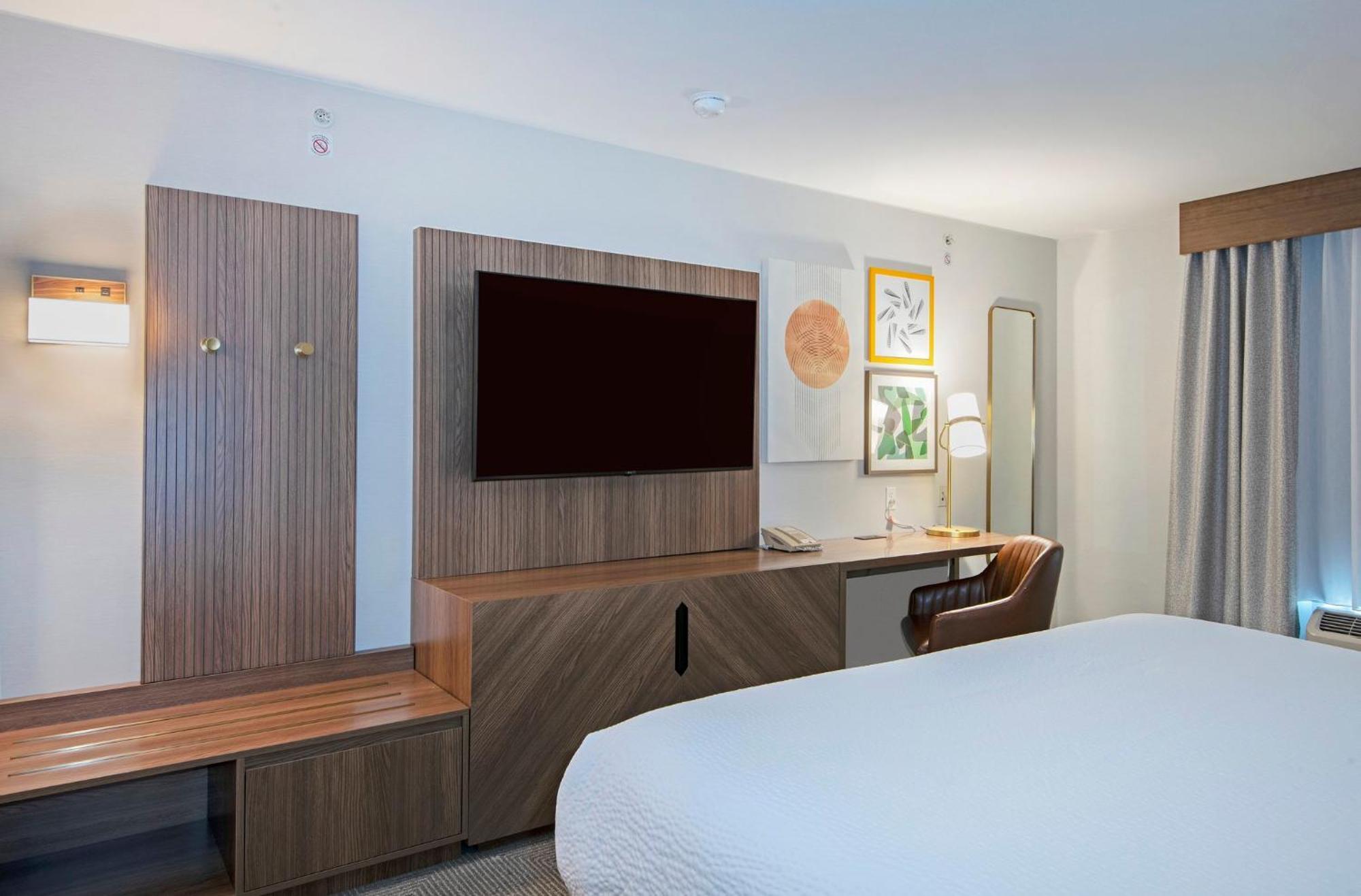 Holiday Inn Hotel And Suites-Kamloops By Ihg Exteriér fotografie